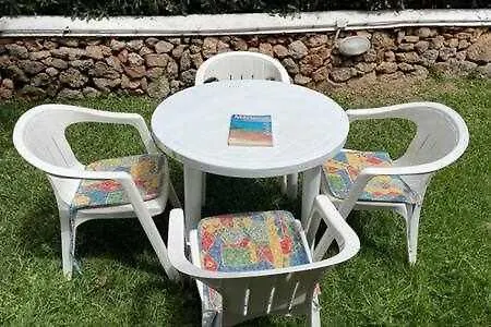 Forcat - Apartamento con jardín y piscina. Apartamento