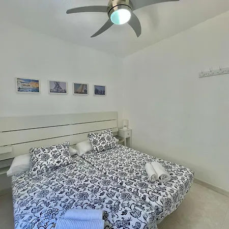 Apartamento Bajo Con Jardín Y Piscina - Forcat.